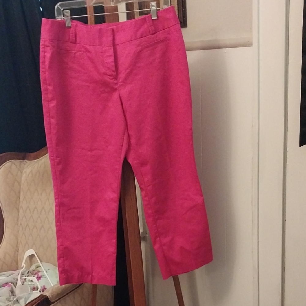 Worthington Pink Capris
